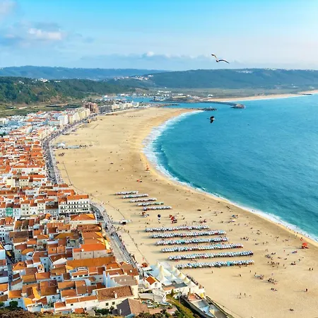 Views Aa - By Sch * Nazaré
