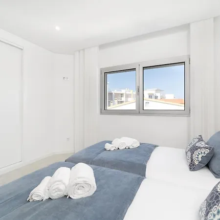 Views Aa - By Sch Apartamento