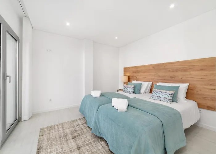 公寓 Views Aa - By Sch