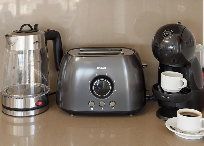 公寓 Views Aa - By Sch