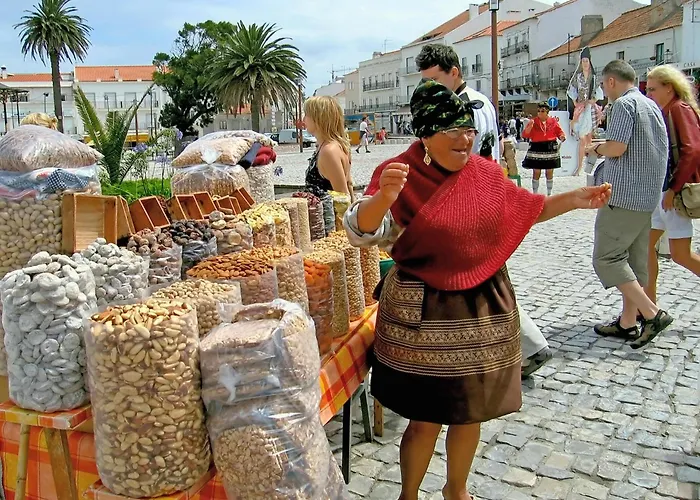 公寓 Views Aa - By Sch